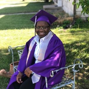 Meet your Posher, Lauryn